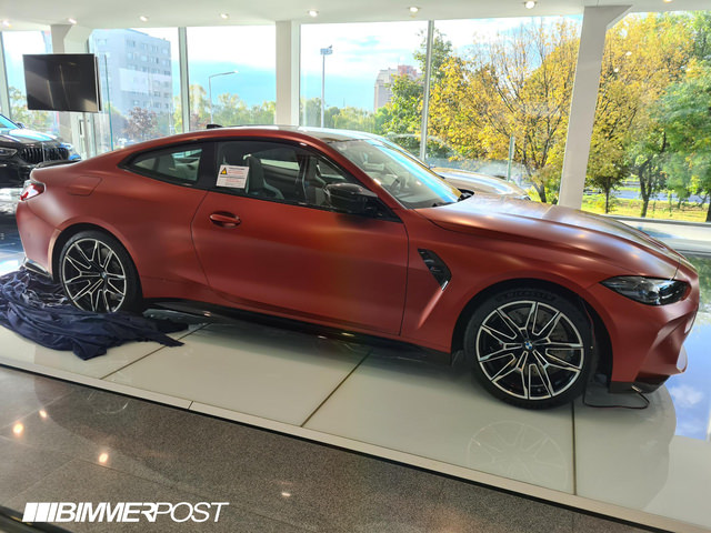 G82 M4 Frozen Orange Dealership 4.jpg