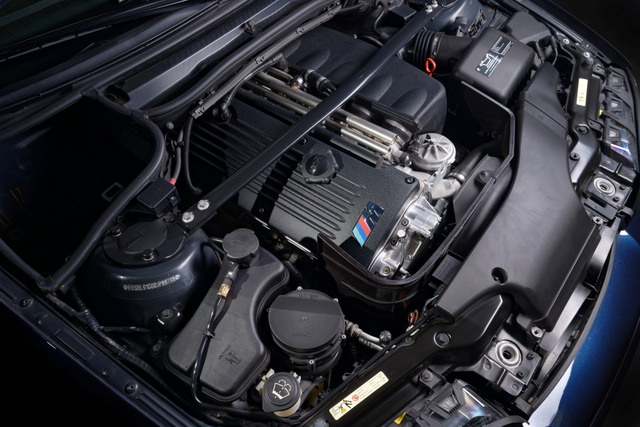 BMWM3-17.JPG