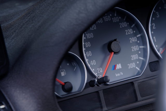 BMWM3-5.JPG