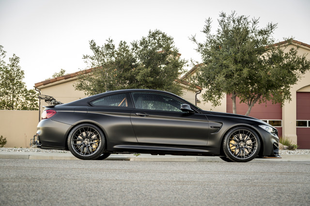 vorsteiner-m4-gts-20-v-ff-107-carbon-graphite_32787045255_1.jpg