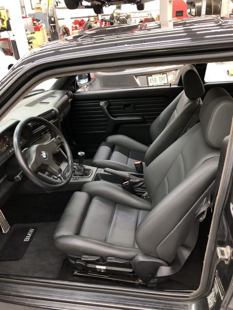 1990_bmw_m3_1581113287d565ef66e7dff9f6727C2AB-05DF-4D09-9EAB-3A27A1D1543F.jpeg