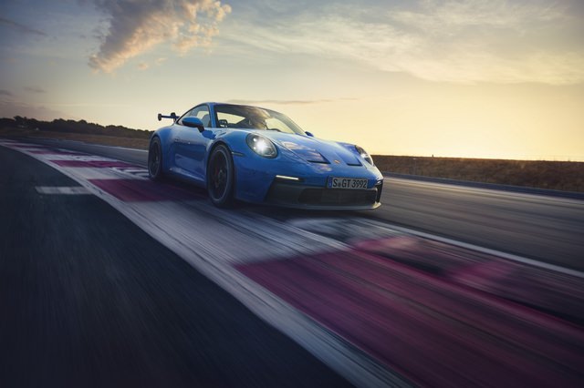 porsche-911-992-gt3-P21_0097_a3_rgb.jpg