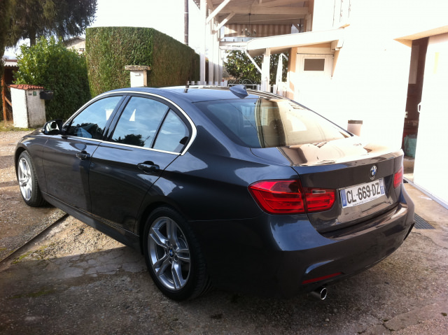 320d F30 002.jpg