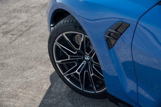 P90416642-highRes.jpg