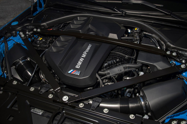 P90416647-highRes.jpg