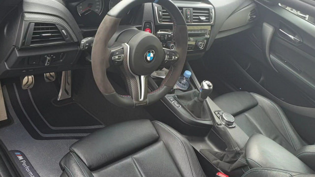 M2.jpg