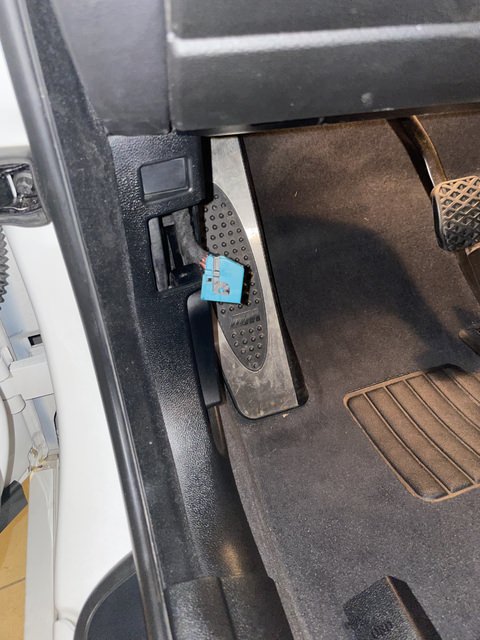 Prise OBD M3.jpg