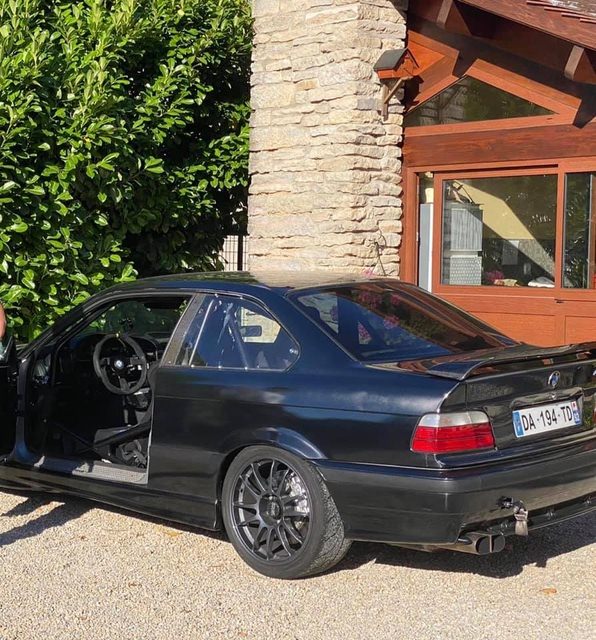 M3 E36.jpg