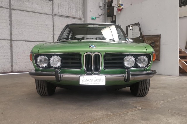 bmw_30_si_verte-08.jpg