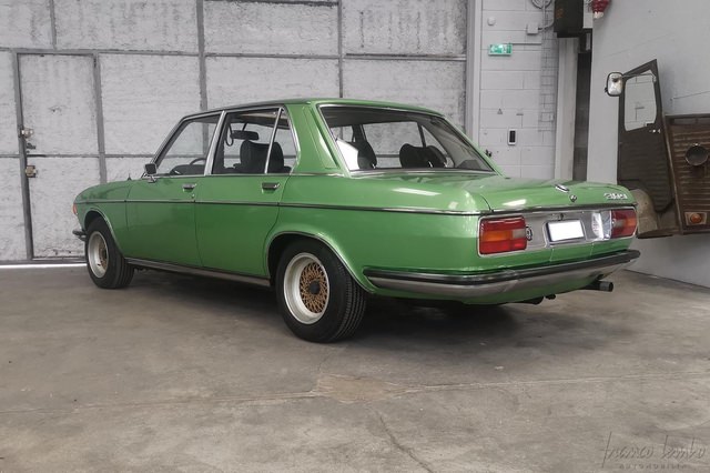 bmw_30_si_verte-19.jpg