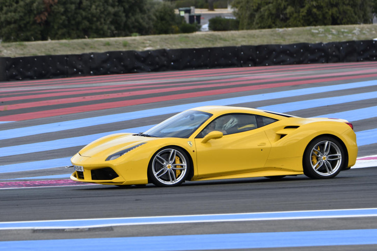 488 Jaune_1.jpeg