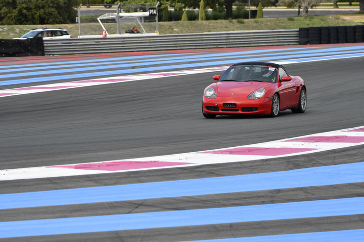 911 Cab Rouge_1.jpeg