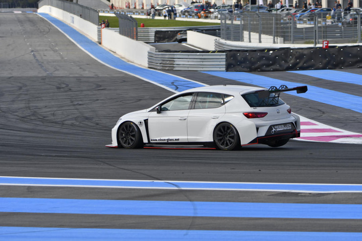 Seat Leon TCR_1.jpeg