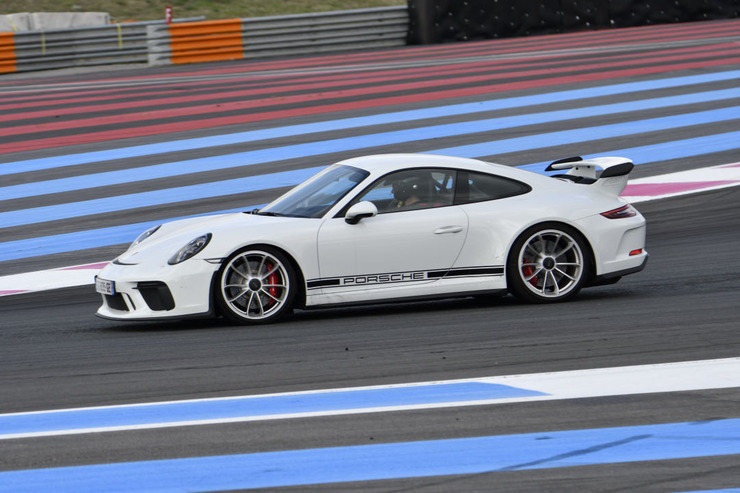 911 GT3 Blanche_Noire_2.jpeg