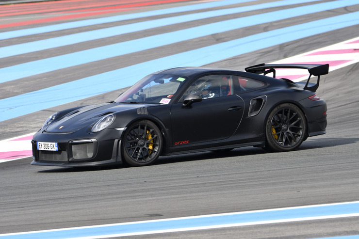 911 GT2 RS Noire_1.jpeg