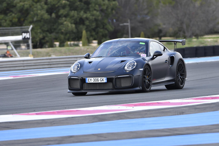 911 GT2 RS Noire_2.jpeg