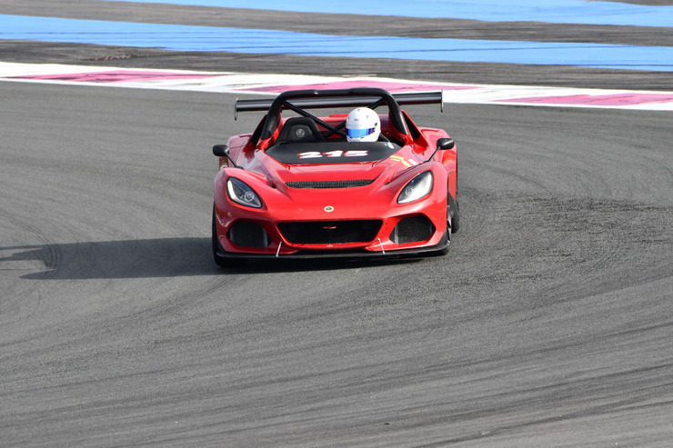 Lotus 3-Eleven_4.jpeg