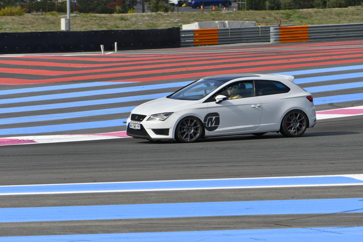 Leon Cupra Motortech_1.jpeg
