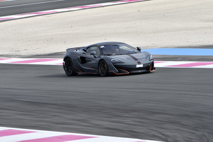 600LT_6.jpeg