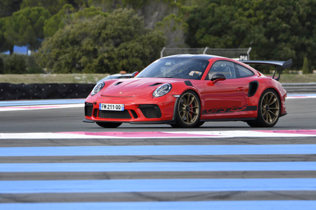 911 GT3 RS Rouge_7.jpeg