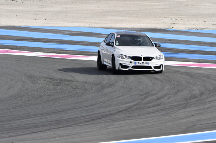 M5 Blanche_'.jpeg