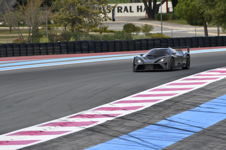X-BOW GT4_1.jpeg