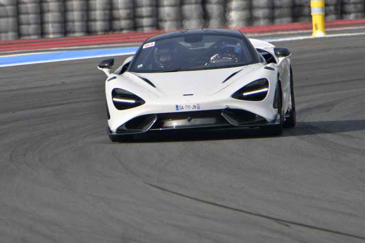 765LT_2.jpeg