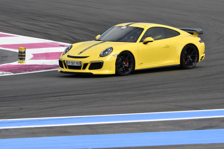 911 GTS Jaune_3.jpeg