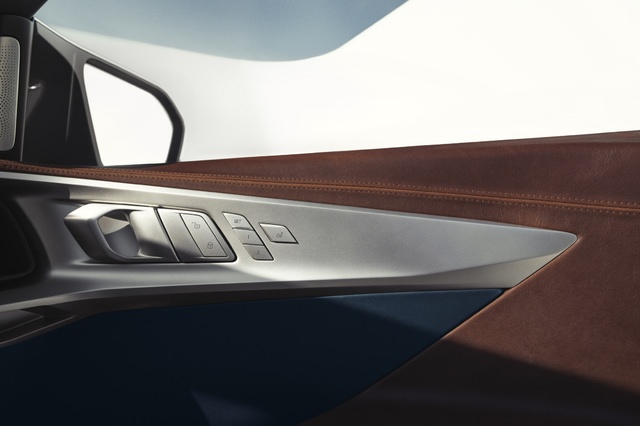 bmw-concept-xm-g09-P90445556.jpg