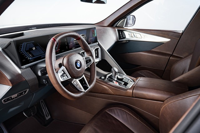 bmw-concept-xm-g09-P90445557.jpg