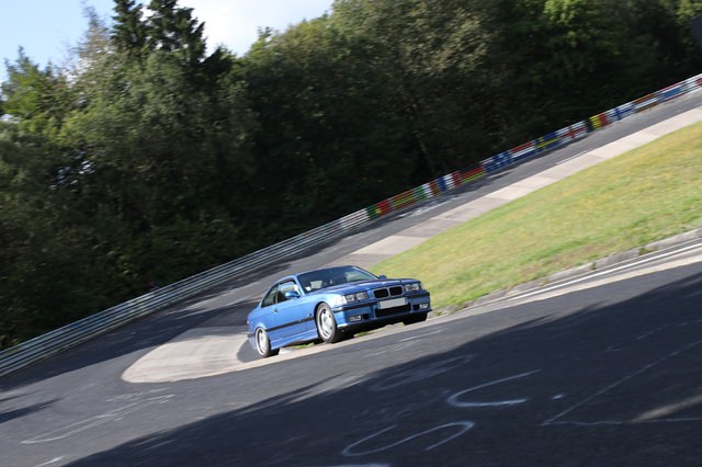 racetracker_14378342_215576.thumb.jpg.1bce5815c247543e5ea3ee3f2500e008.jpg
