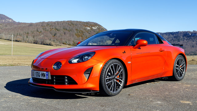 alpine-a110-s-ii-orange-feu-1883.jpg
