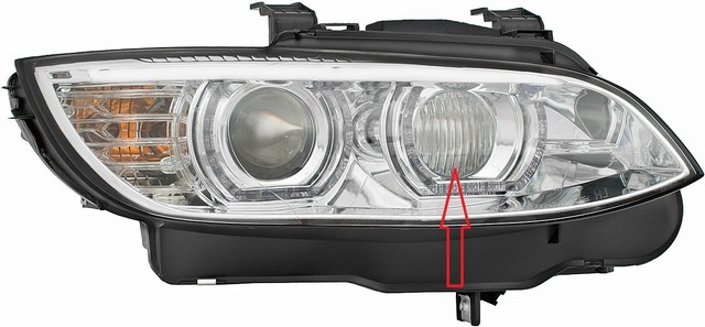 set-de-phares-avant-xenon-design-pour-bmw-serie-3-e92-e93-06-10-phare-directionnel-fond-chrome.jpg