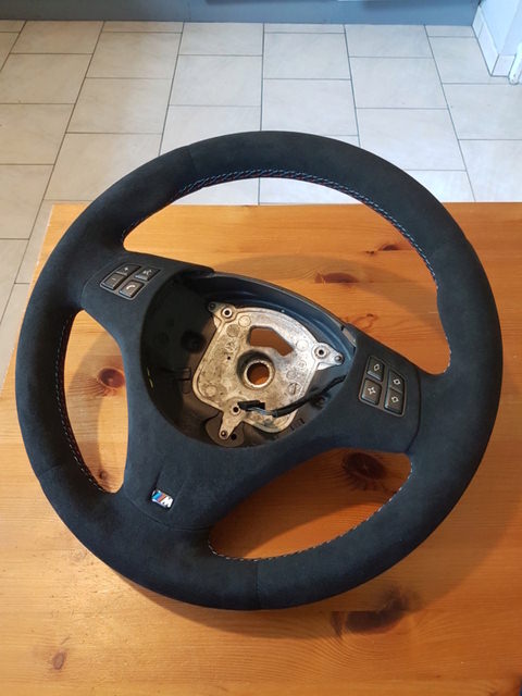 volant M3 E92.jpg