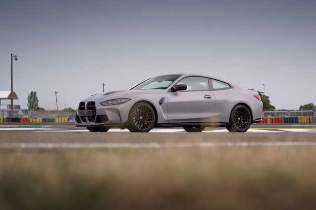bmw-m4-csl-grey-32.jpg