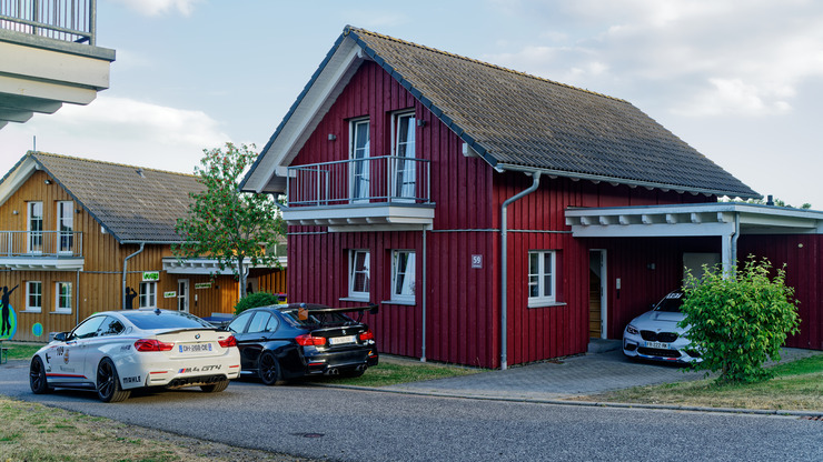 POL3853.jpg