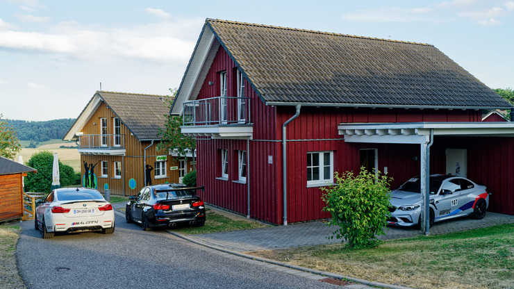 POL3854.jpg