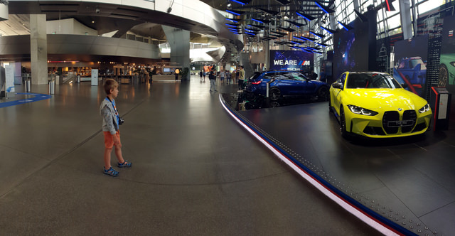 1545117125_20220807-Munich-2-BMW(10).thumb.jpg.f721250a60107ea81c47a00cc3086605.jpg
