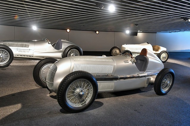 1562969041_20220809-Stuttgart-3-Mercedes(167)-HDR.thumb.jpg.e96542f118839c8ca6cd97ecee87cbdc.jpg
