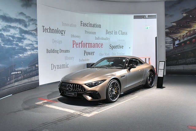 168054319_20220809-Stuttgart-3-Mercedes(231)-HDR.thumb.jpg.ce1a1dace16bbd304faaefa8f680db77.jpg