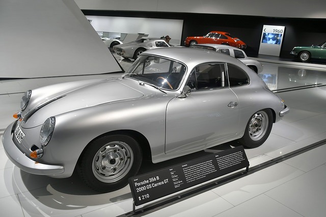 1859425172_20220810-Zuffenhause-1-Porsche(51).thumb.jpg.a41003bbb252cb85abc62d4107e347fa.jpg