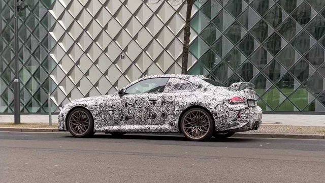 2023-bmw-m2-g87-teaser.jpg