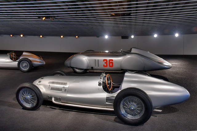 305650860_20220809-Stuttgart-3-Mercedes(174)-HDR.thumb.jpg.7e5c98c0a08eeb789ac5b6eb32108aa5.jpg