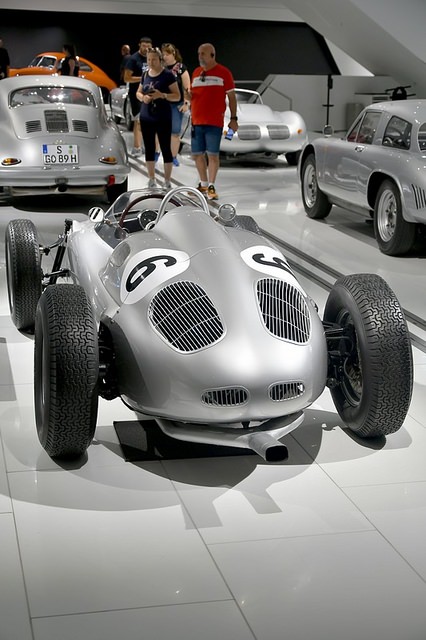 518842928_20220810-Zuffenhause-1-Porsche(85).thumb.jpg.c5bf384a7c5a9e7d665f4cb686ecb7cb.jpg
