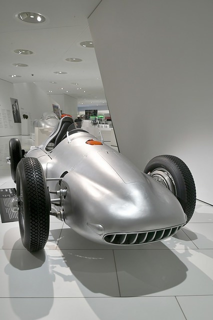 553506712_20220810-Zuffenhause-1-Porsche(25).thumb.jpg.e64554f5f04883319472abdfa0fc5c30.jpg