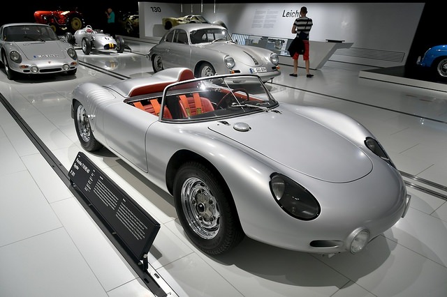 690739687_20220810-Zuffenhause-1-Porsche(65).thumb.jpg.c19770431cf5fc40d3609042faab80ec.jpg