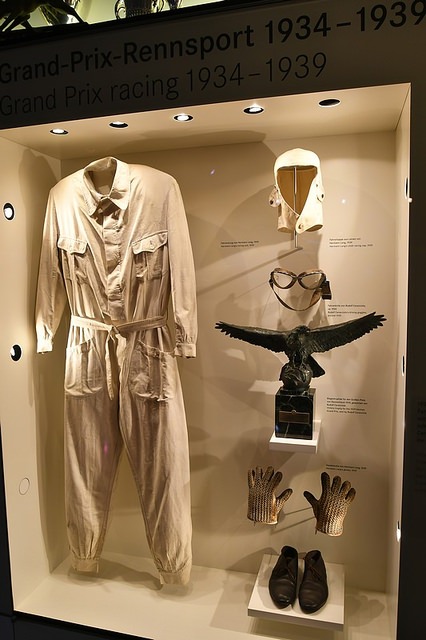 7352635_20220809-Stuttgart-3-Mercedes(183).thumb.jpg.562cd936910179bff4587412e257de00.jpg