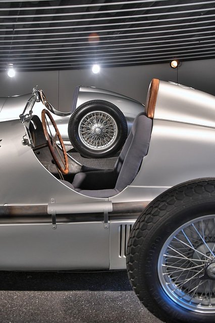 82000000_20220809-Stuttgart-3-Mercedes(170)-HDR.thumb.jpg.be28d245a945758df0cb5e9d0c52fd93.jpg