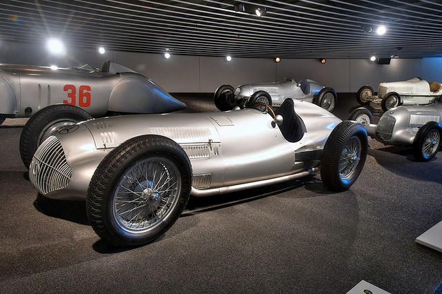 865638930_20220809-Stuttgart-3-Mercedes(166)-HDR.thumb.jpg.8fd9e78e2bd3e85a2bf066b4b13bdb12.jpg