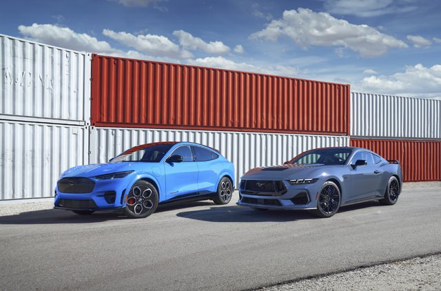 NEW_FORD_MUSTANG_8.jpg